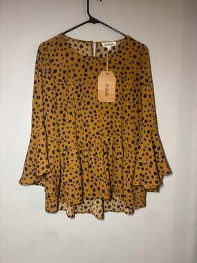 NWT Listicle Leopard Print Bell Sleeve Peplum Blouse